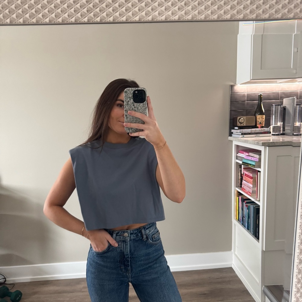 Aritzia Shoulder Pad Cropped Top